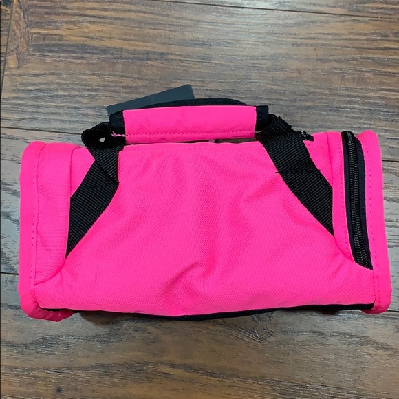 Nike Brasilia Fuel Pack - Picture 3 of 16